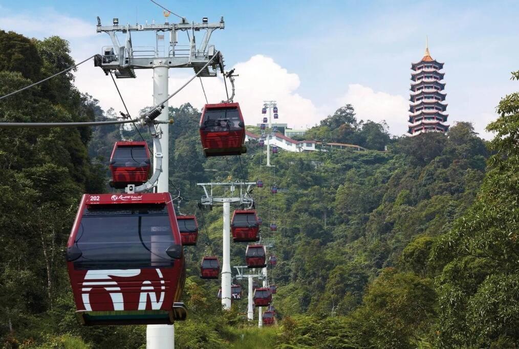 Cozystay Vista Genting 3 Bedrooms Free Wifi-tv Box-coway-parking 9pax Apartment *