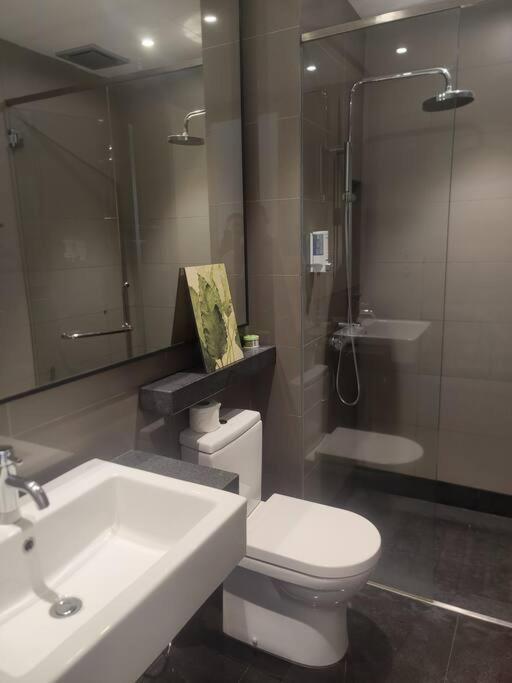 Apartment Cozystay Vista Genting 3 Bedrooms Free Wifi-tv Box-coway-parking 9pax Genting Highlands